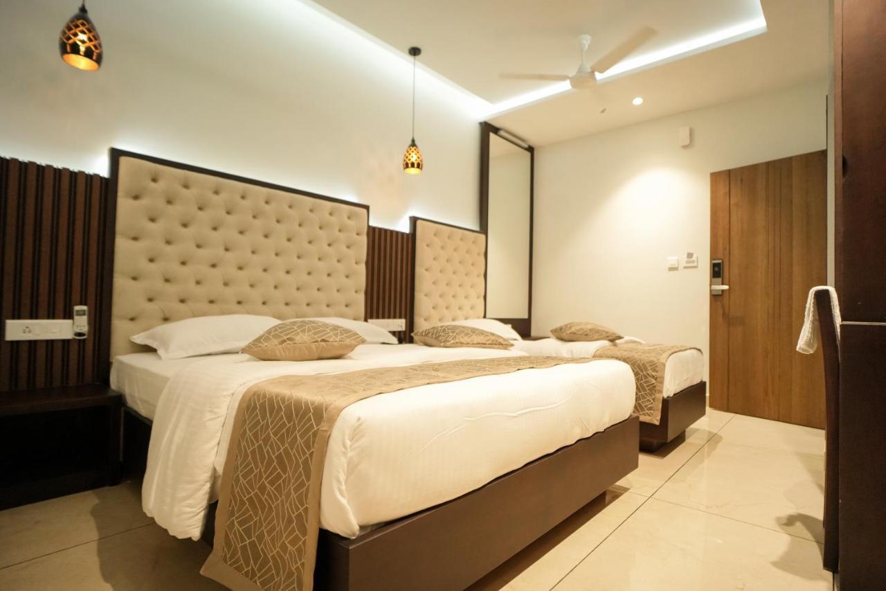 Sulu Residency Hotel Kochi Ngoại thất bức ảnh